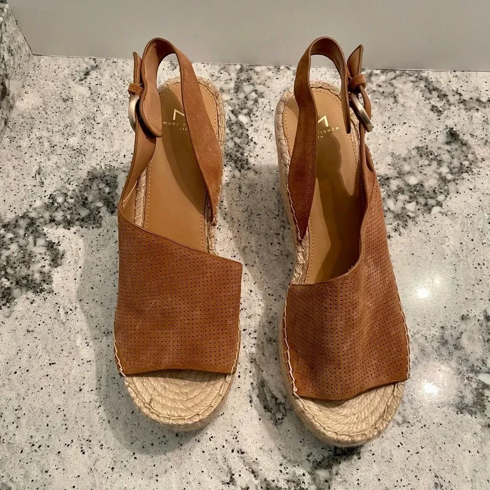 Marc Fisher Andela Sandals Suede Wedge Heel Espadrilles Brown Size 11 NEW